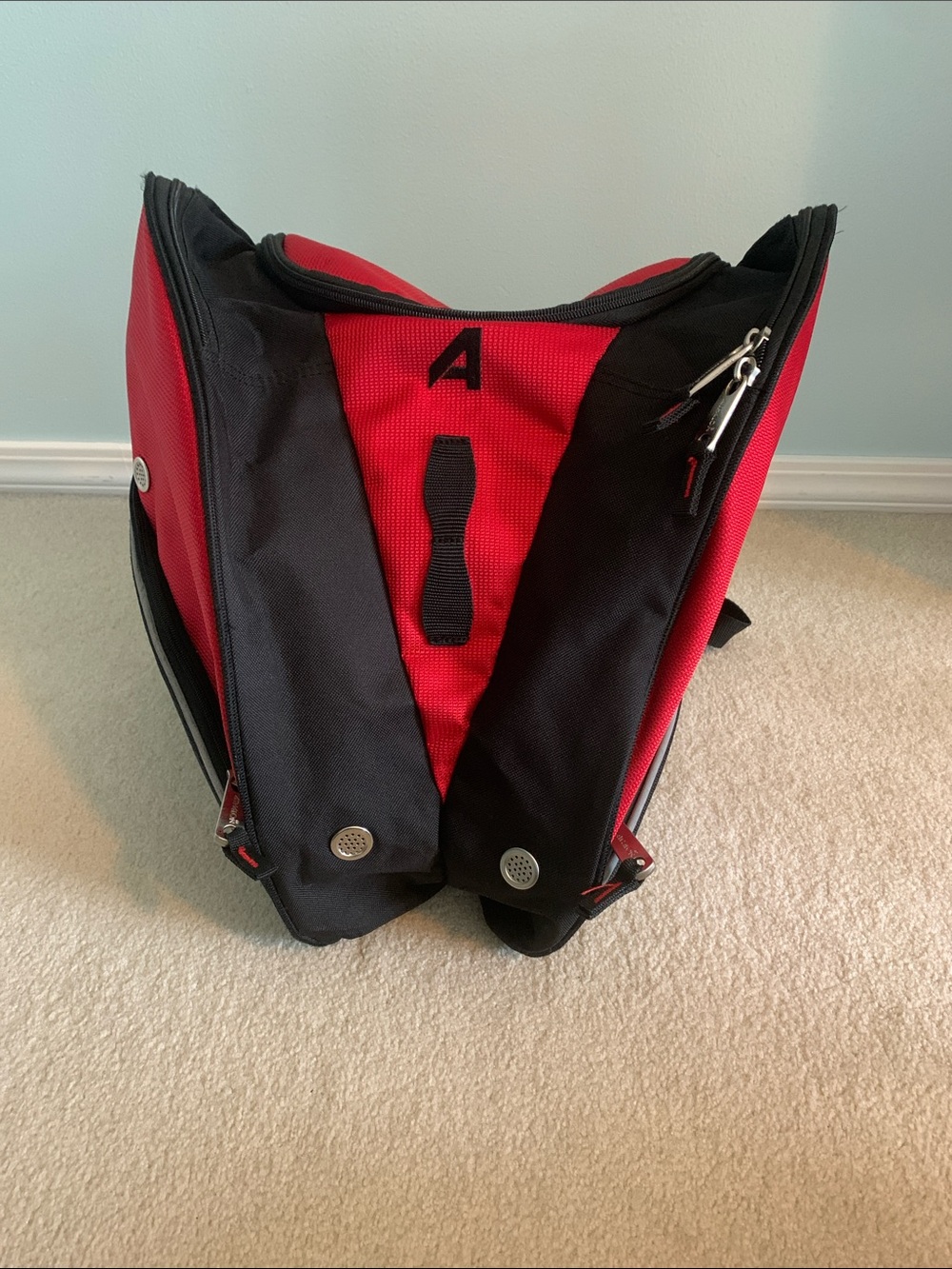 Athalon Red and Black Men’s Ski Bag
